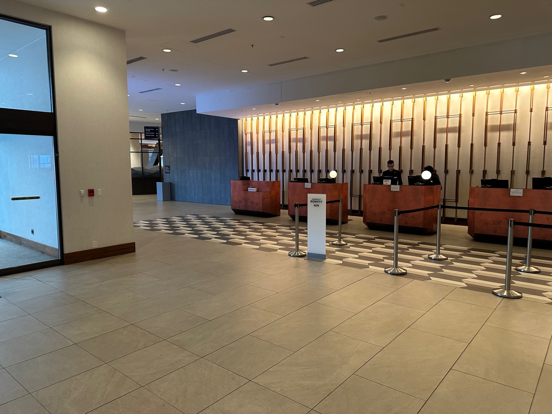 Sheraton Denver Downtown Hotel main lobby with front desk and check-in area